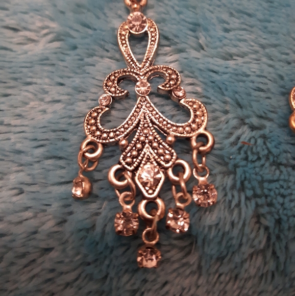 Crystal & Silver Chandelier Earrings Y2K - Picture 3 of 3